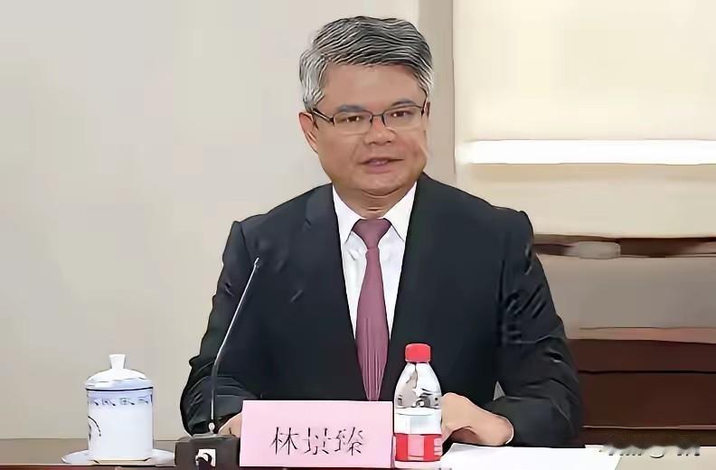 确认逮捕！中国银行原副行长抓了！数额特别巨大
昨天，5月13日，浙江那边官宣了一