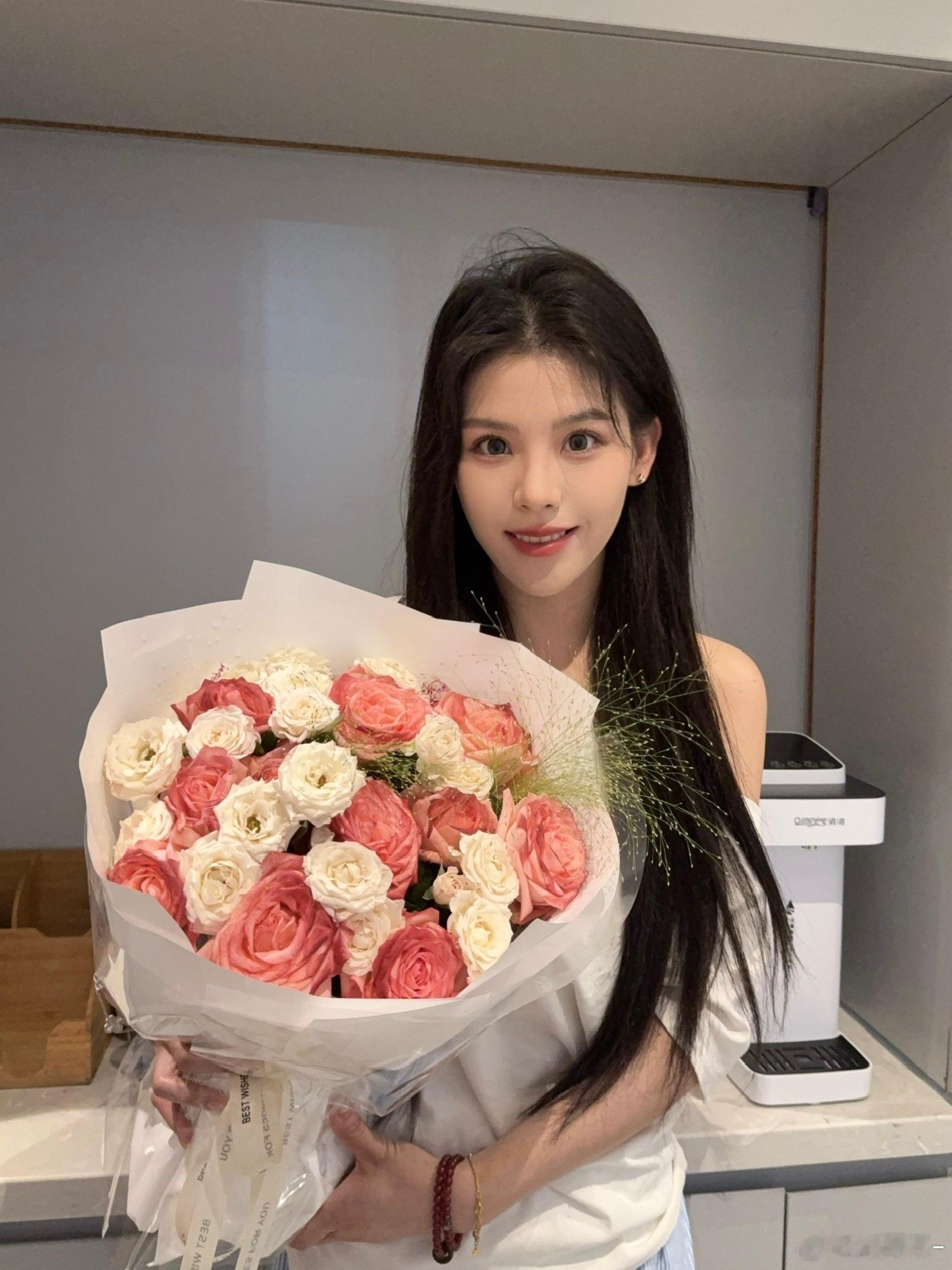 再见-❄️谢雨裘[超话] ​​​