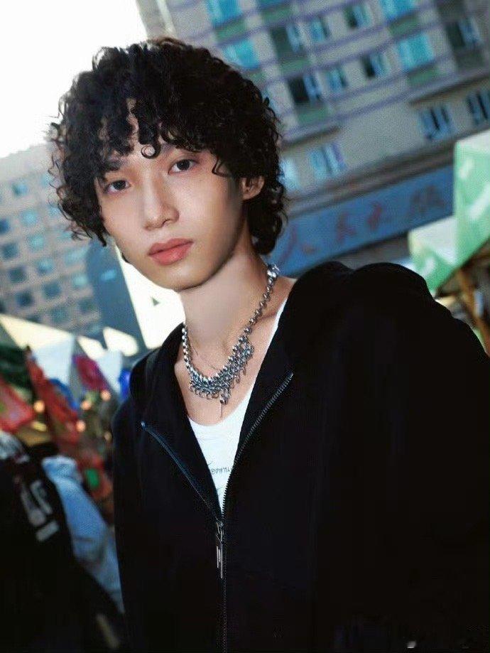 音综选手一个转音把我转晕车了爱听R&B的耳朵有福了！王璁演唱陶喆的《天天》，这个