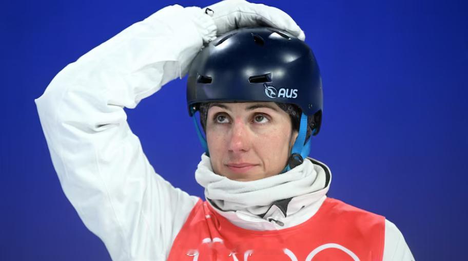 【女子空中技巧澳洲名将伤退】 上咪咕为徐梦桃加油冬奥会 2月17日，自由式滑雪女