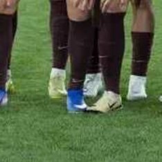 北京时间4月21日，FIFA更新女足世界排名，中国女足较上一期上升一位排名第16