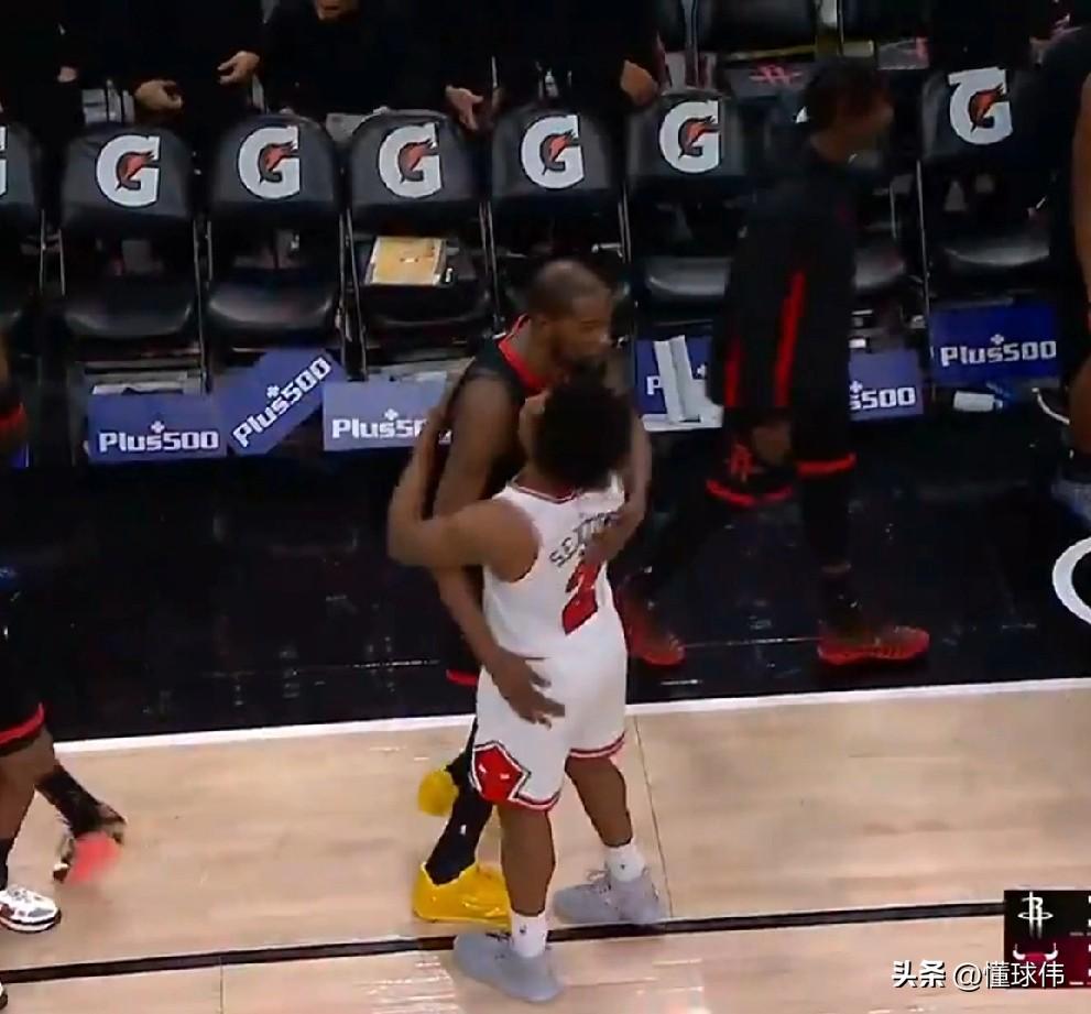 赢得尊重！塞克斯顿谈杜兰特：

“KD不愧是最强的得分手。”

“他差点击溃了我