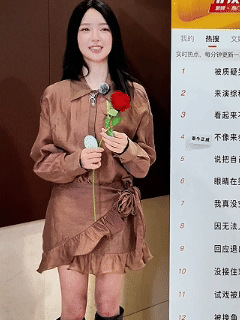 秦牛正威承认话题热度大于作品无限超越班 秦牛正威开玩笑说，只要不涉及说唱就不会触