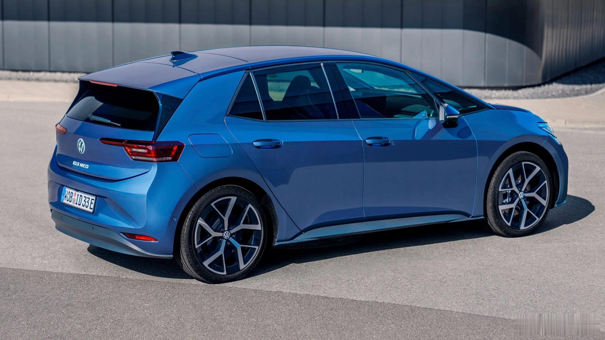 名车志新闻 【大众正式发布中期改款车型 ID.3 Neo】新车在外观、内饰、续航