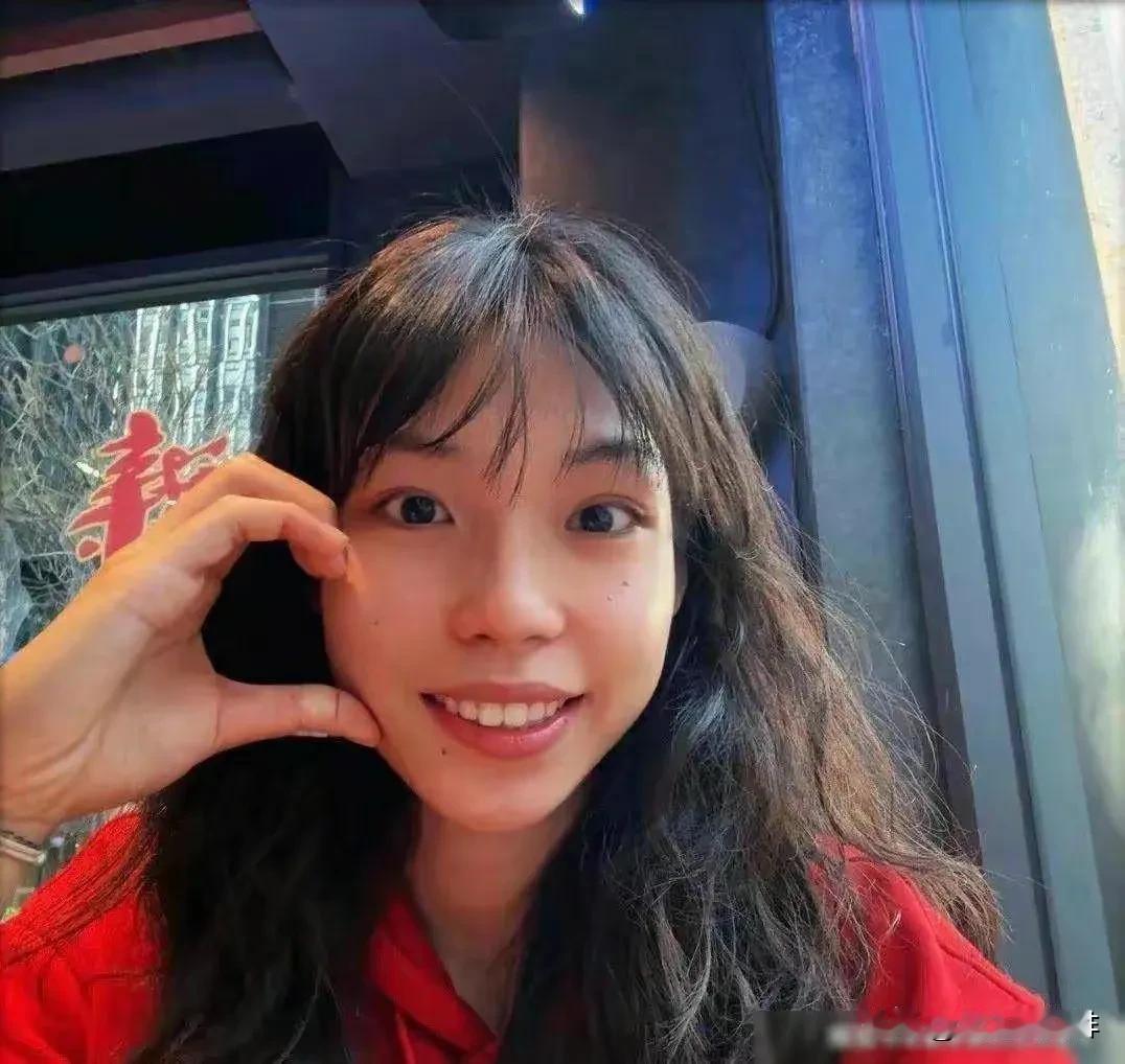 石川真佑打出了零效率。
在昨晚刚结束的一场比赛 ，佛罗伦萨0：3不敌瓦莱福利亚。