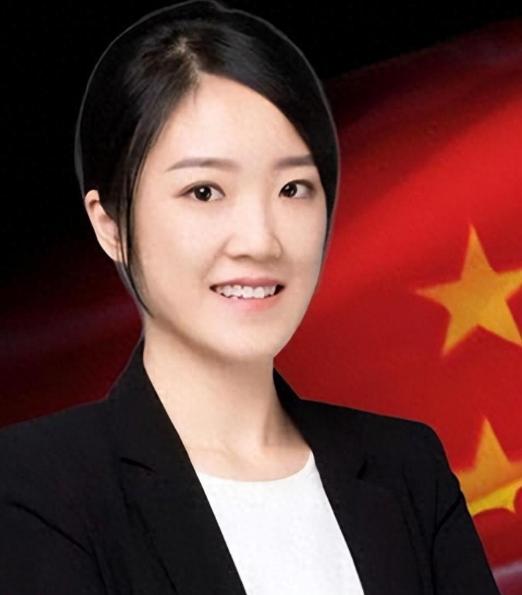 “我是中国人，坚决不会为美国做事！”中国芯片奇才黄芊芊，17岁上北大，30岁拥有