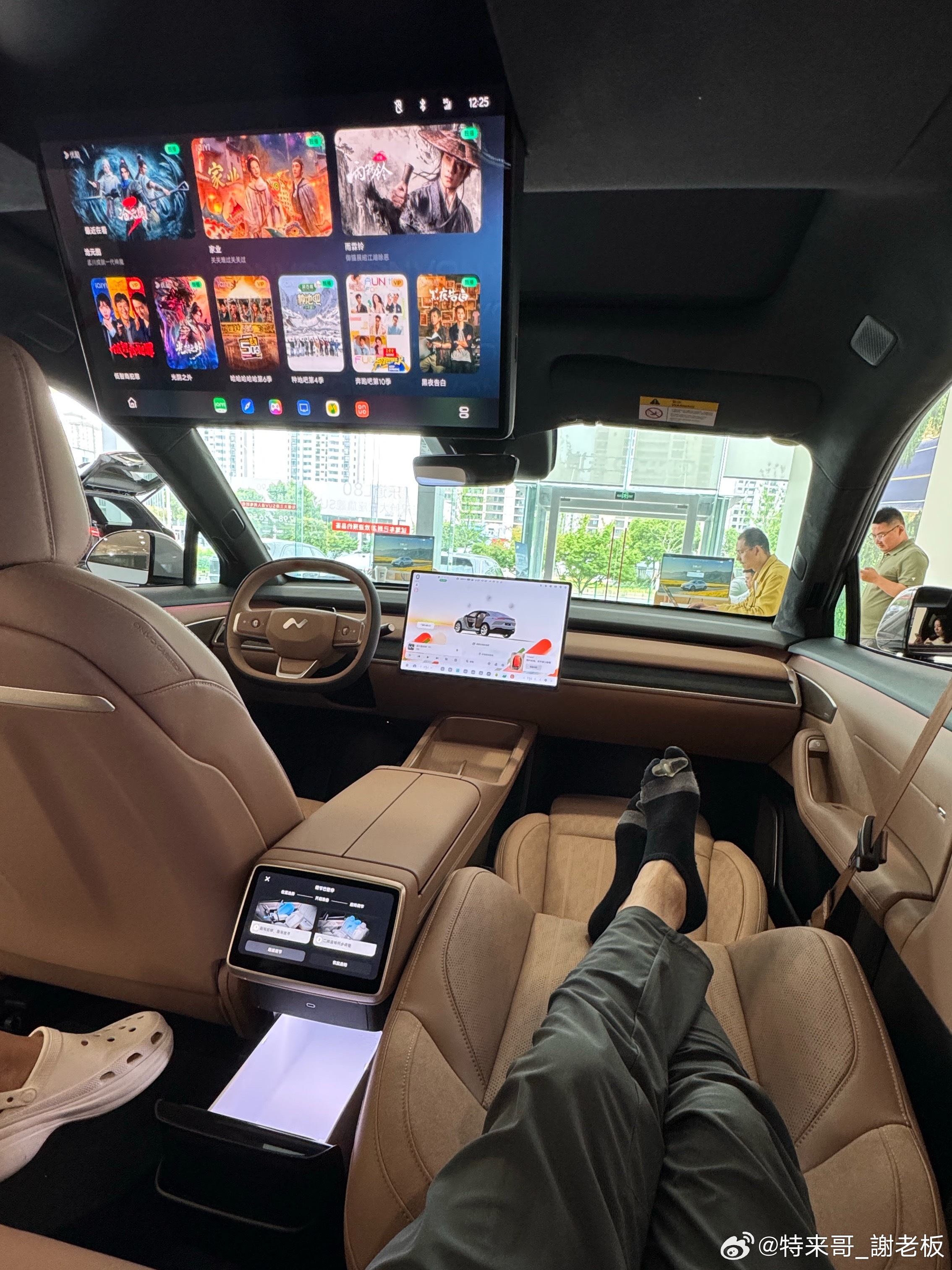 作为一个初代四驱版乐道L60车主竟然对新乐道L60，超级心动！！！坐里面不想下车