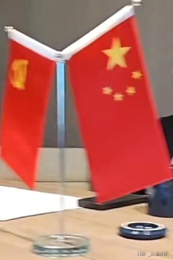 中国加油。
人民永远支持你。