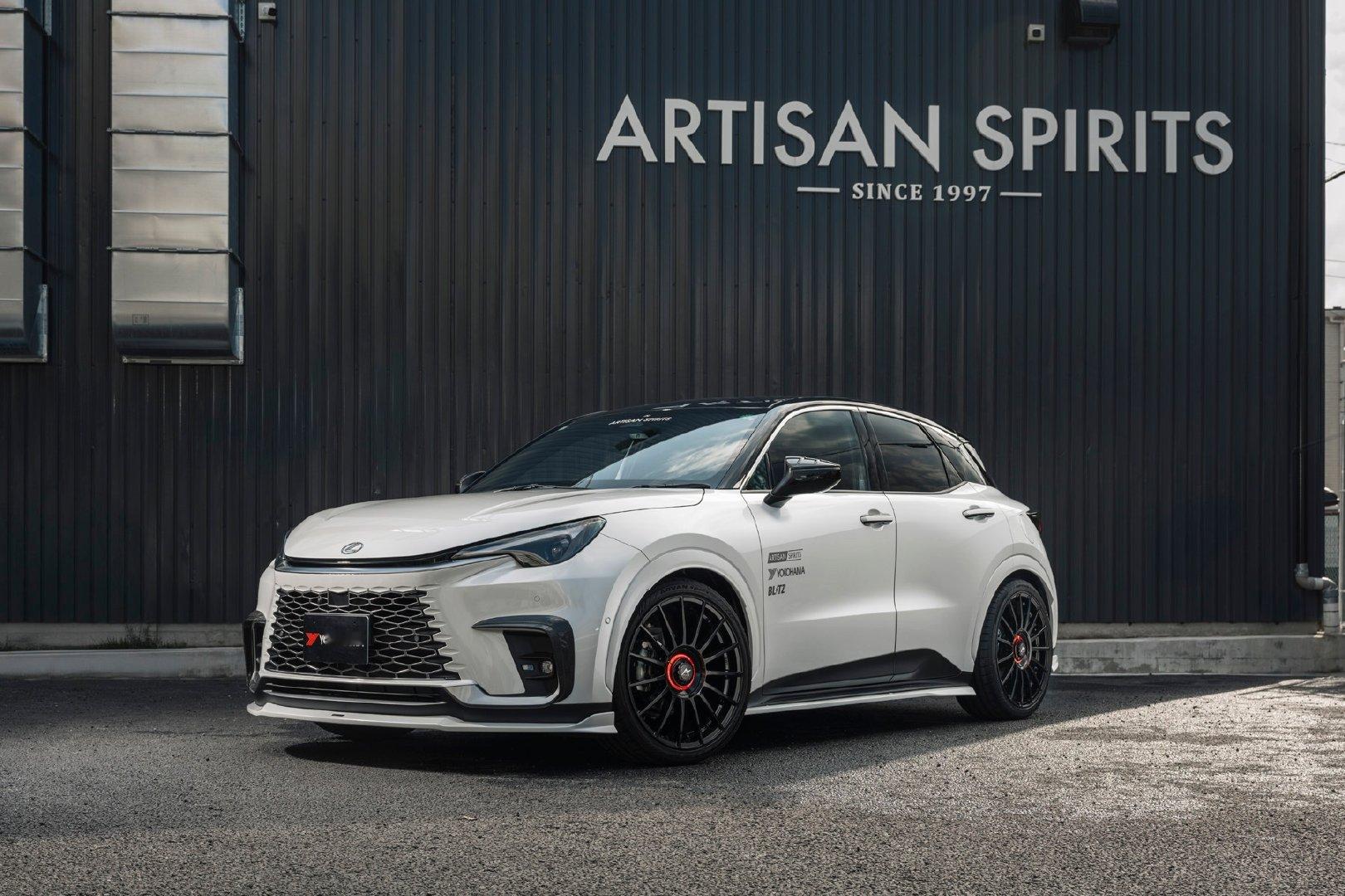 雷克萨斯LBX PIC：Artisanspirits