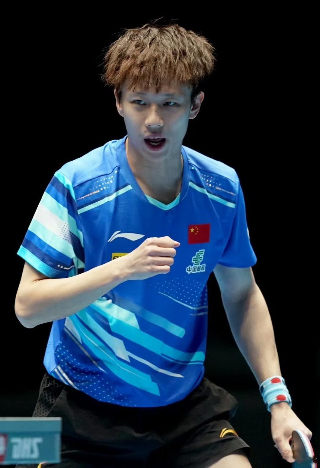 郝帅说林高远退出国家队了 1月23日晚前国手郝帅直播透露，林高远已退出国家队但未