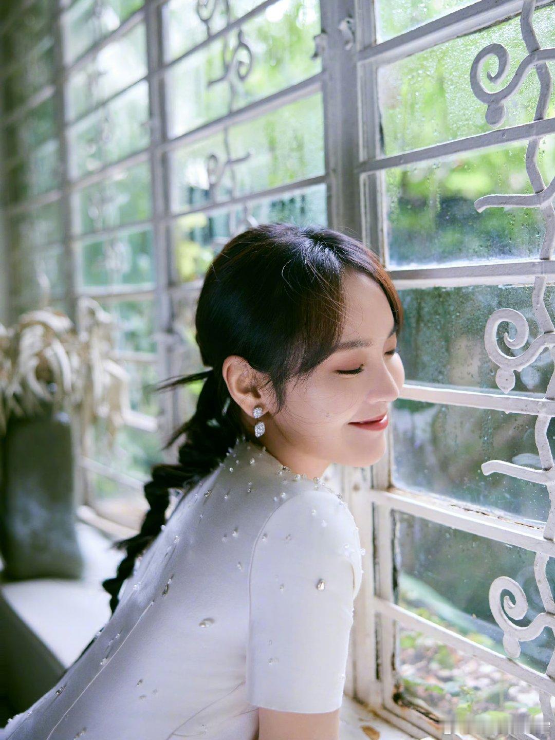 #张佳宁新剧先婚后爱包甜的#包爱看这种先婚后爱的，而且张佳宁的演技也非常好，在这