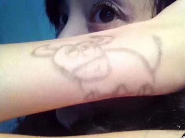 逼我出我的水牛神咒啊🐃。一个有色把大盘都带崩了。原来有色才是大哥啊