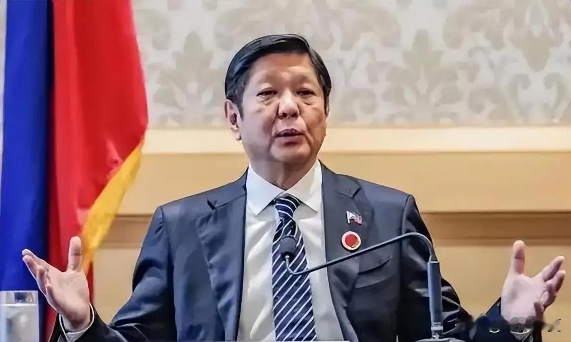 这就让菲律宾心生顾虑，担心美方不再强力站台。
为了给自己增加筹码，菲律宾选择加紧