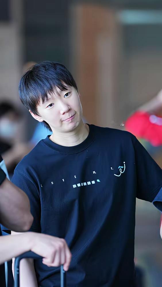 日本队的如意算盘肯定要落空？伦敦世乒赛，据说日本女队采取让孙颖莎，克王曼昱，削蒯