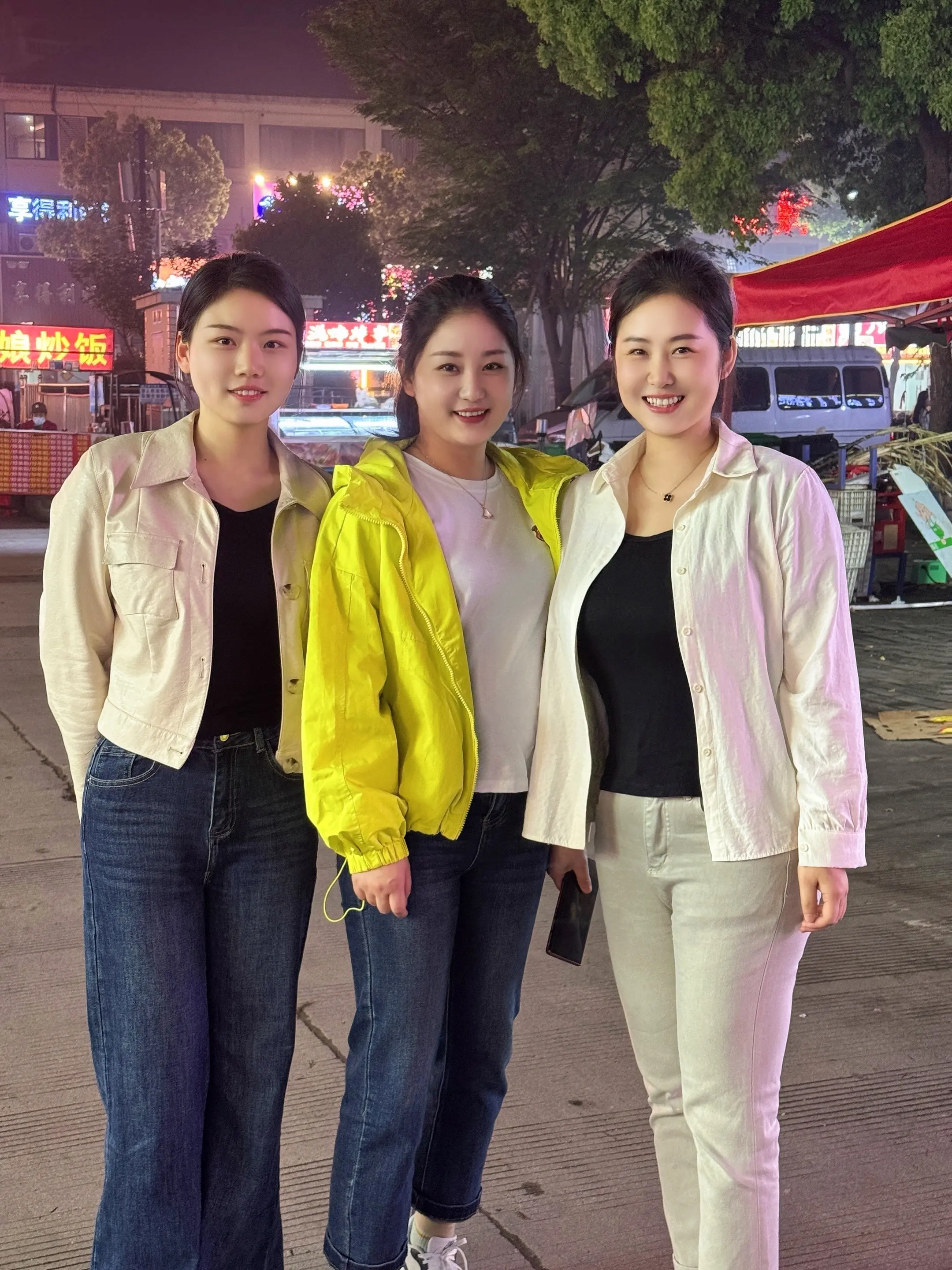 别问姐姐多少岁，30以上叫宝贝