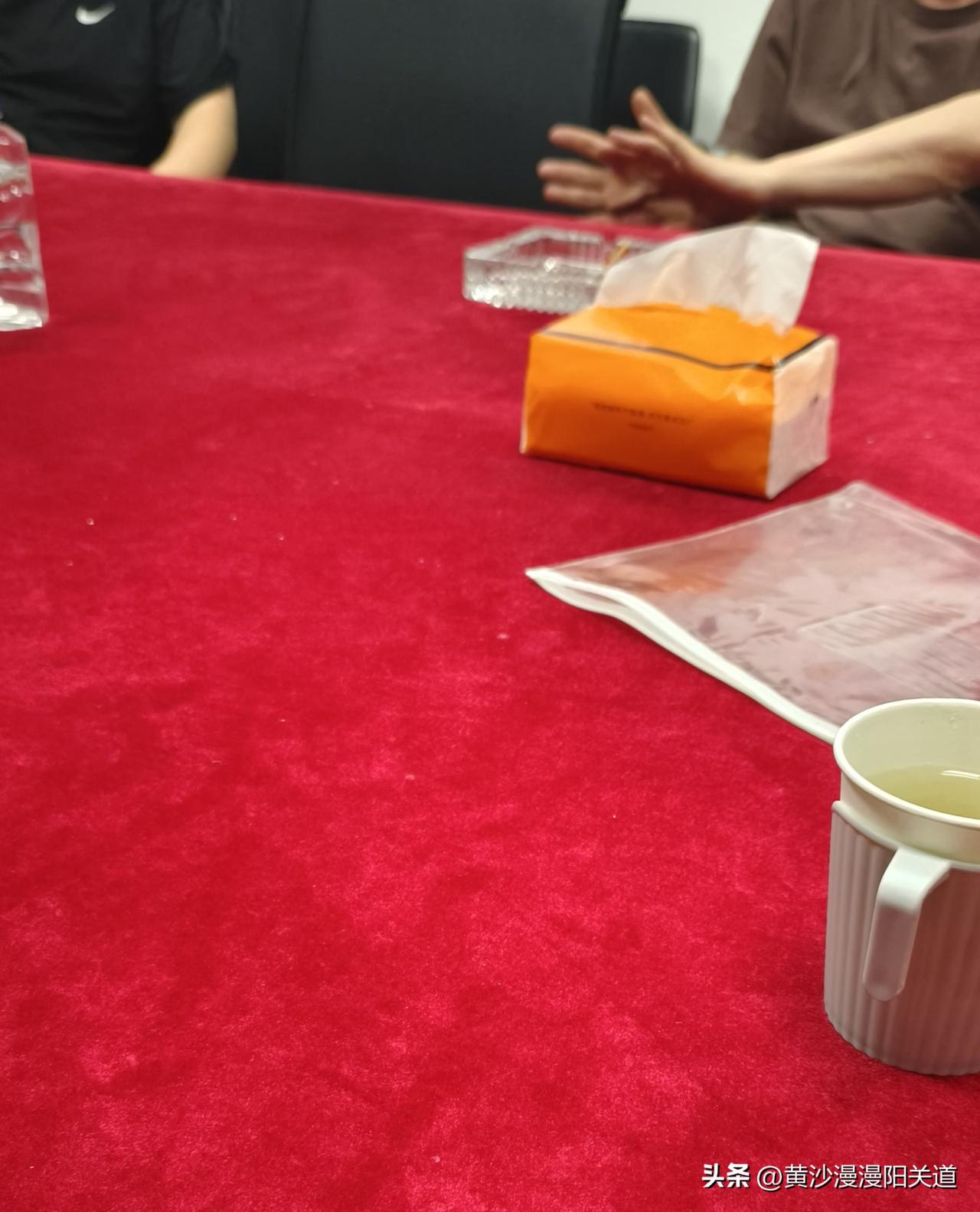 顺利工作完，来只烤鸭[捂脸][捂脸][捂脸]