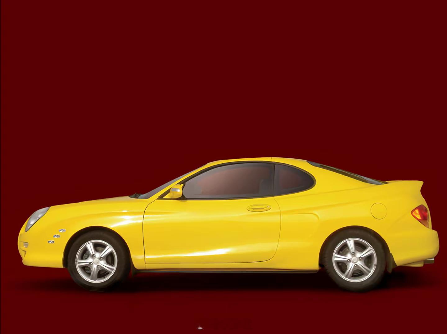 2007年的东风轿跑车，感觉这么一比，吉利美人豹设计的还是好看啊 