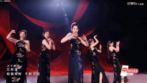 万千惠的麦有问题 乘风2026 万千惠的麦真的一卡一卡的，何意味啊，直播卡的好明