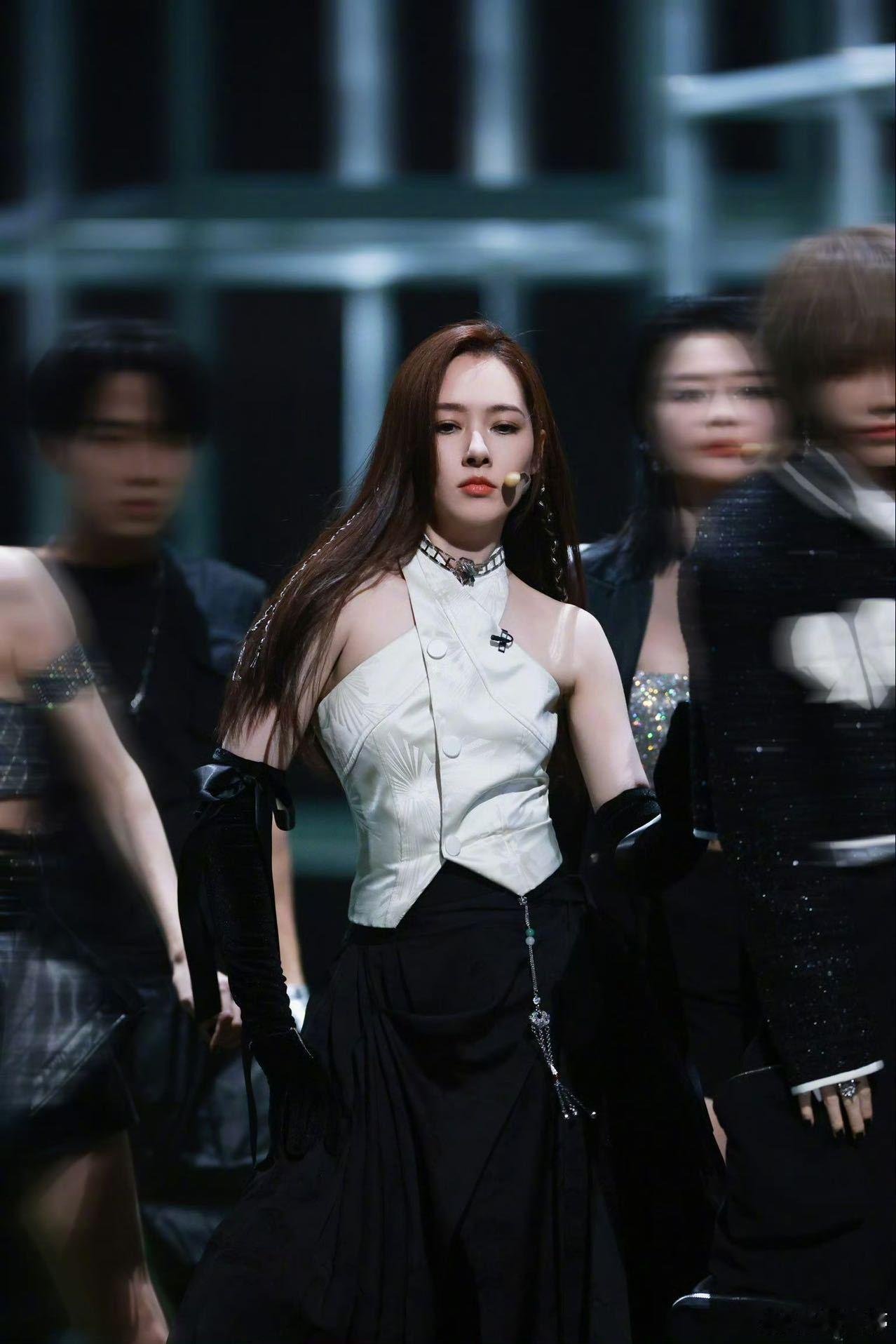 郭碧婷回应没在浪姐成团小朋友真的很可爱，觉得妈妈郭碧婷像迪士尼公主👸🏻郭碧婷