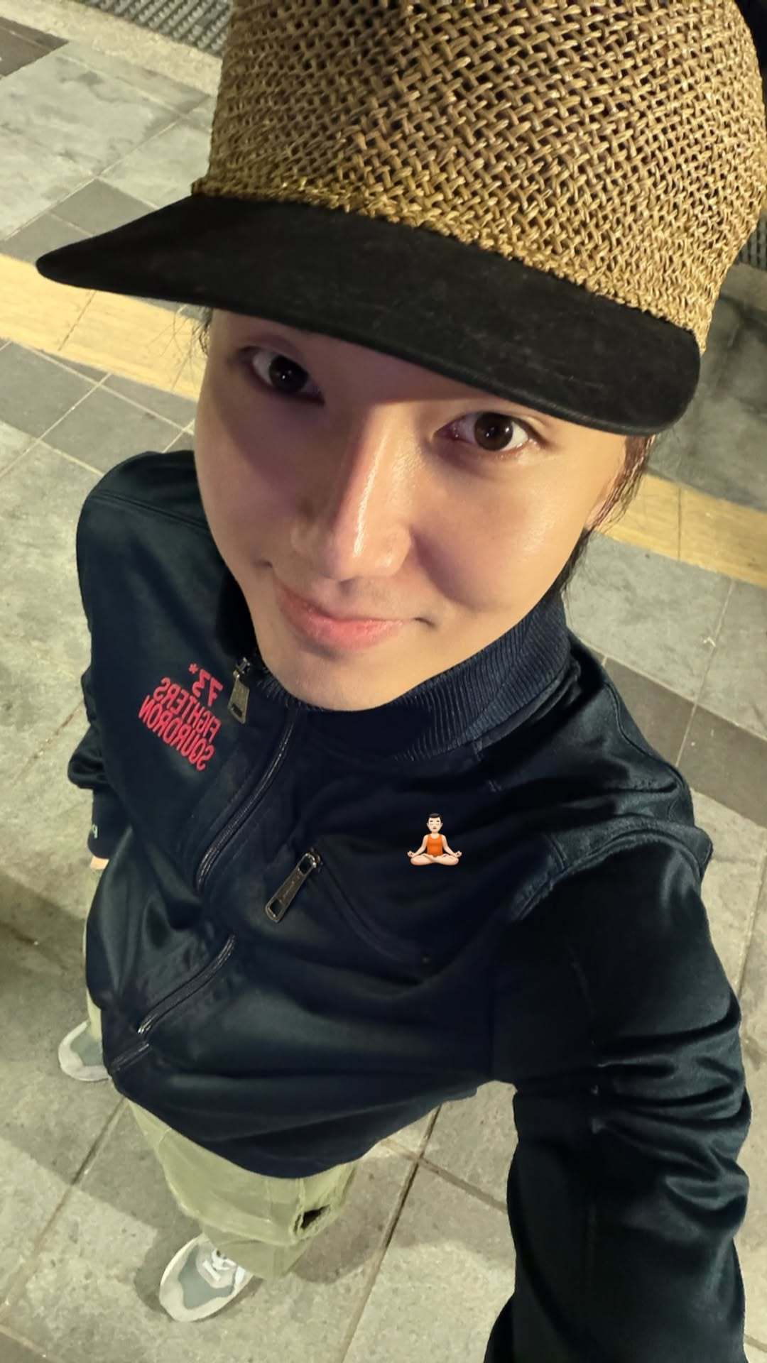 “CB百蓝_。260415金钟云 ins story更新： 