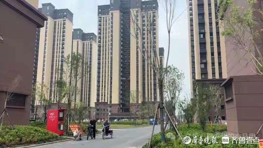 事发滨州：交房两月无正式供电 滨州百川小区回迁业主酷暑遇民生难题

近日，媒体报