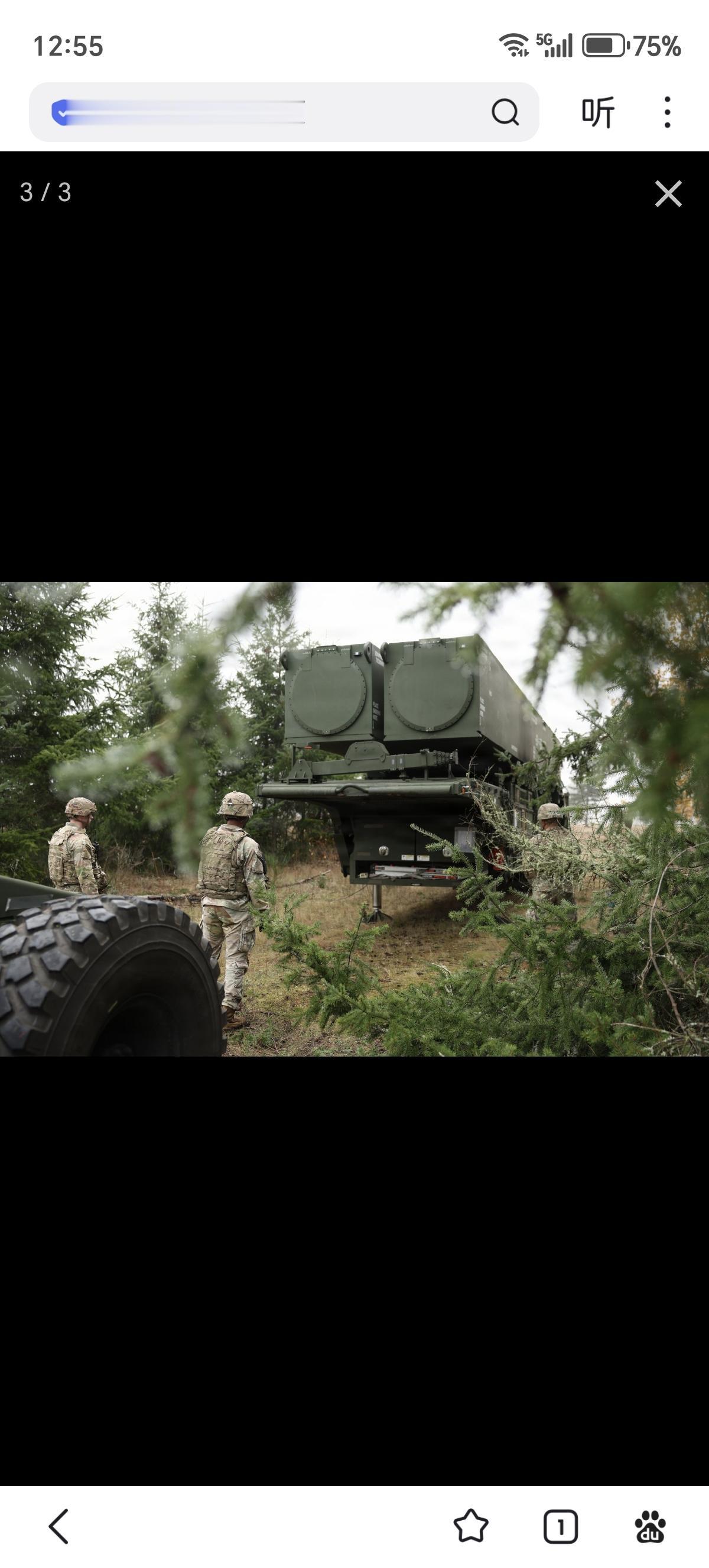 美军暗鹰高超导弹分队在林间训练，不知为何，这组照片发布后，美军官网又删了。
暗鹰