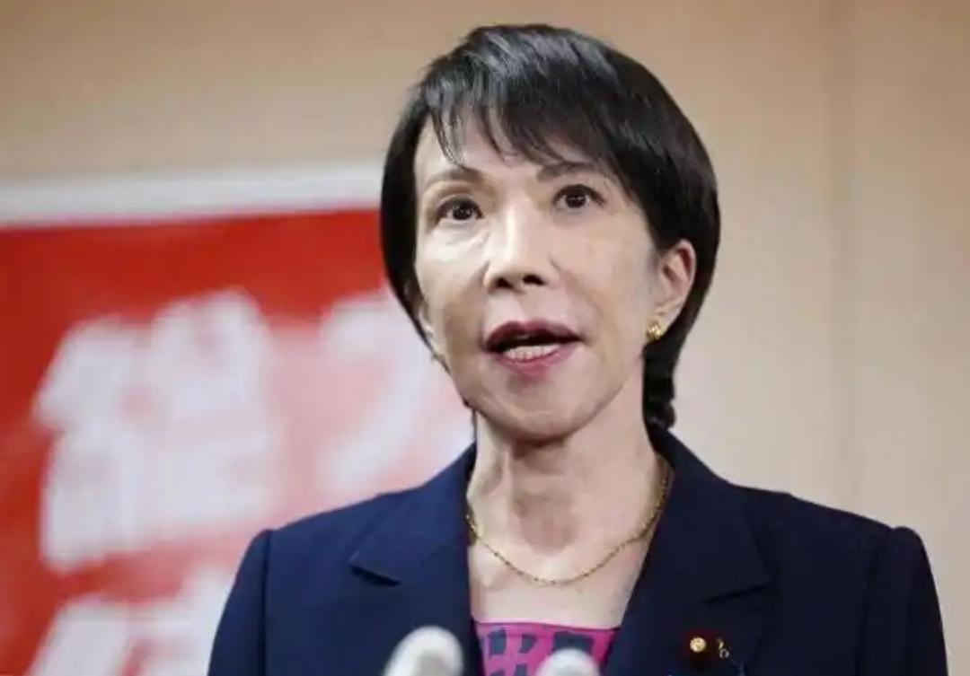 高市早苗率先在国会抛出涉台错误言论，将中国内政问题与日本安全恶意挂钩，公然为武力