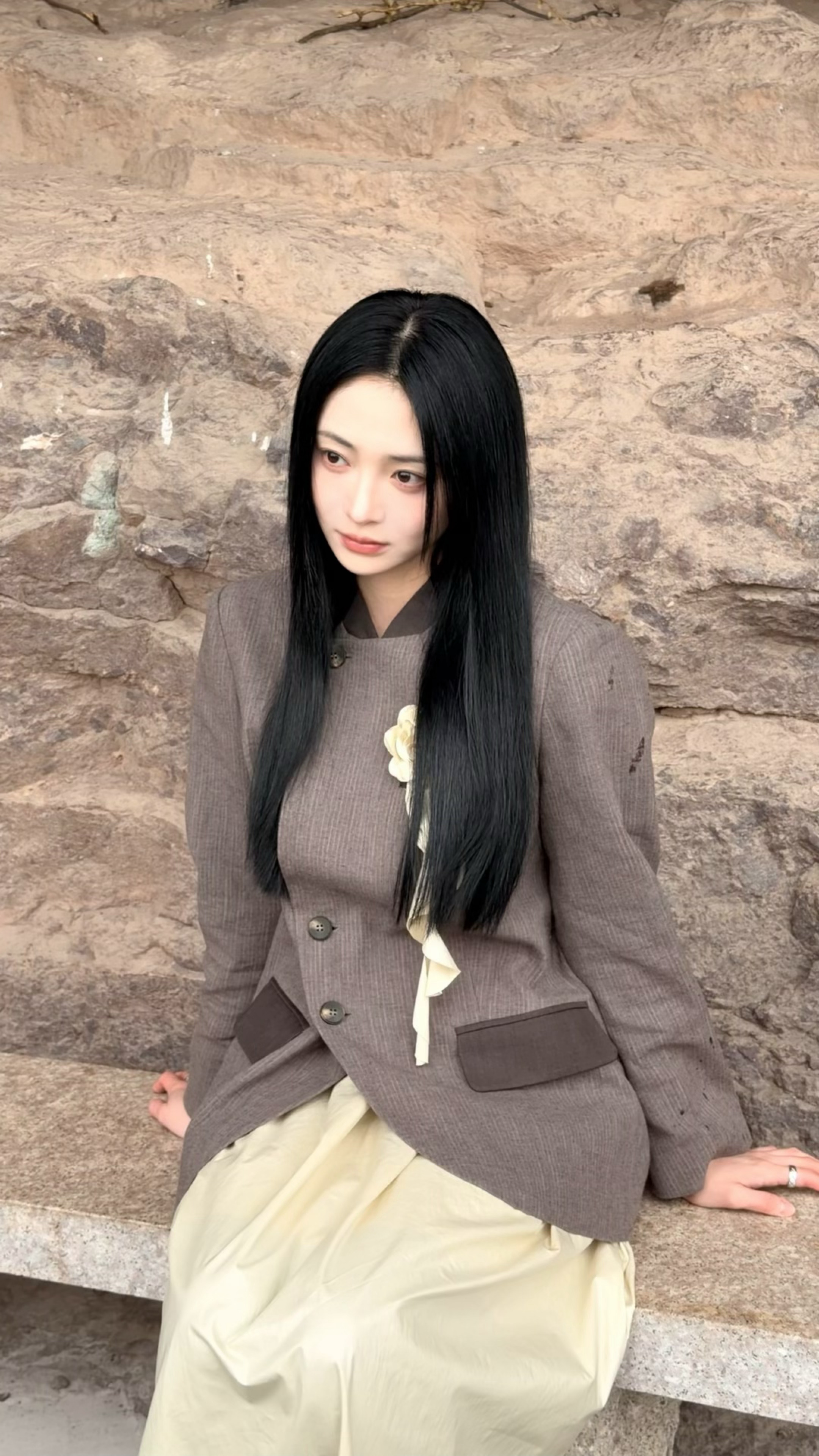 周洁琼 