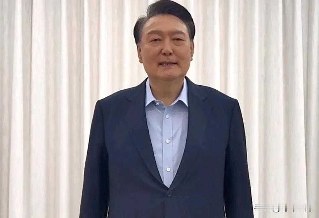 韩国前总统尹锡悦时隔四月后再次被捕，法官称有毁灭证据的风险

韩联社消息，前总统