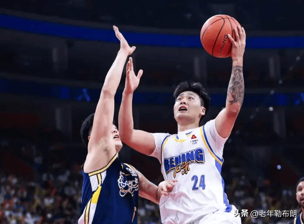 带队翻盘！赵睿出战27分钟，投篮17中9得到23分4篮板5助攻

3月27日消息