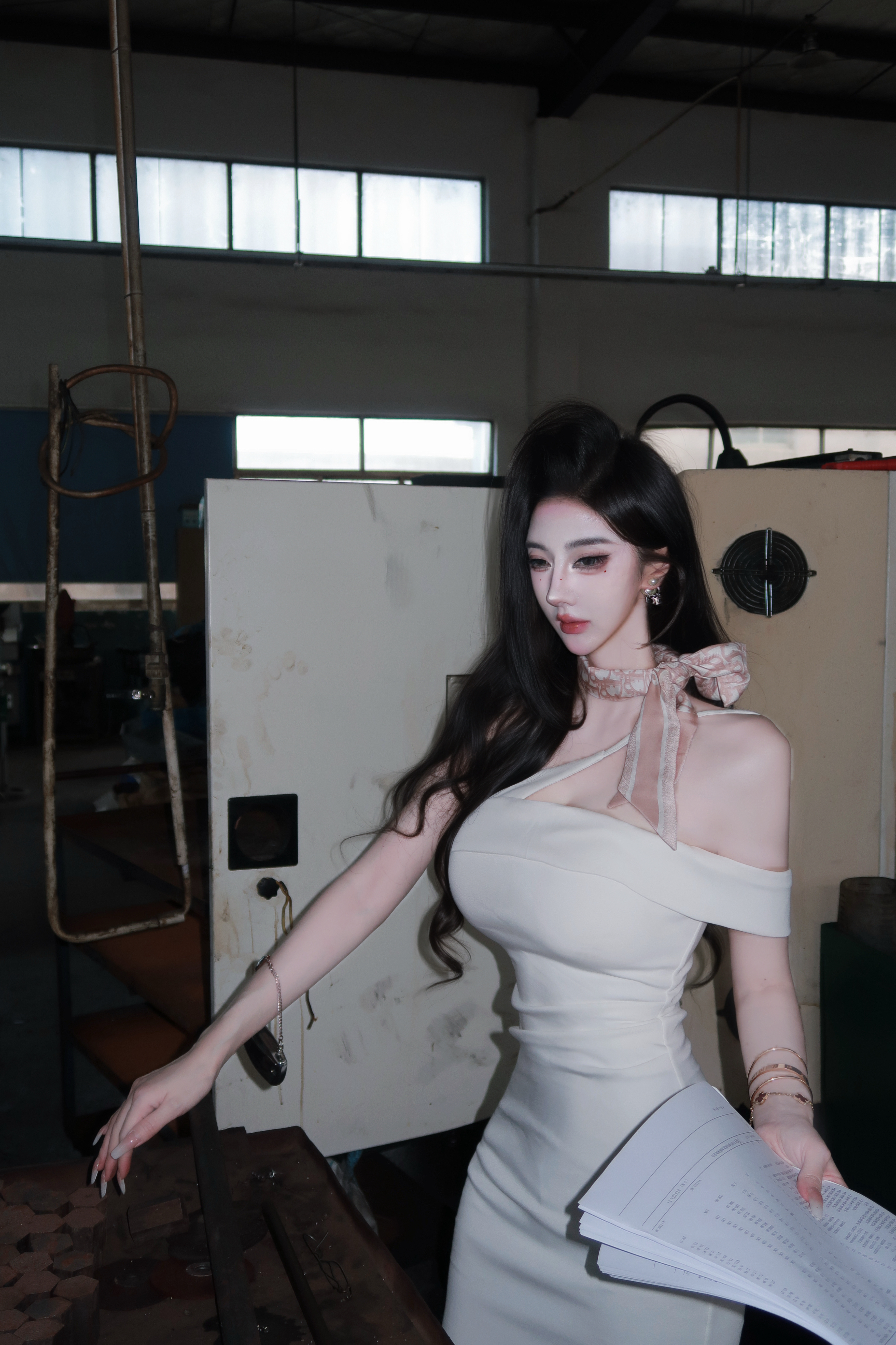 忘了她吧 我把我爸工厂卖了养你行不行啊  ​​​