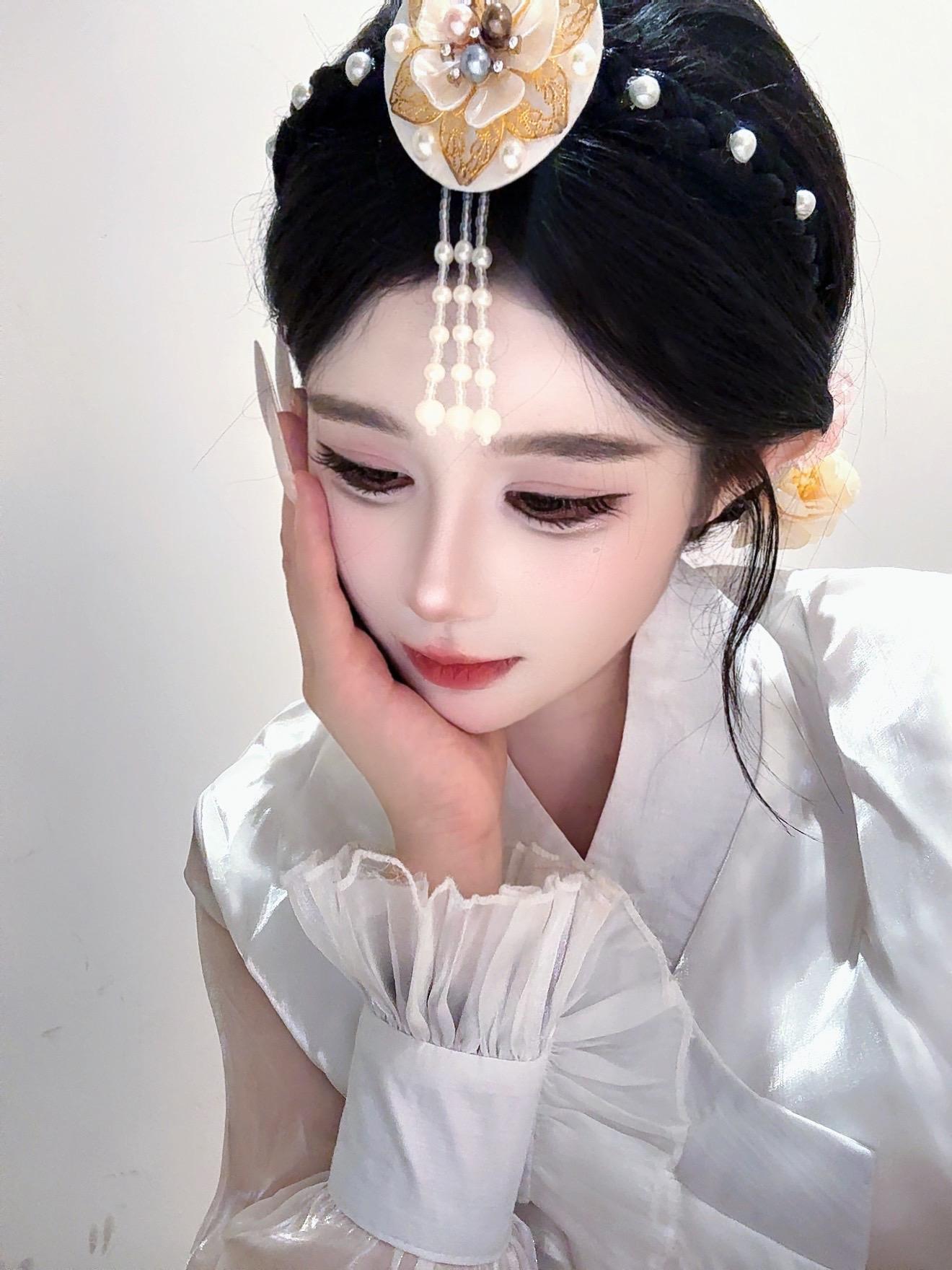 女儿心总似水