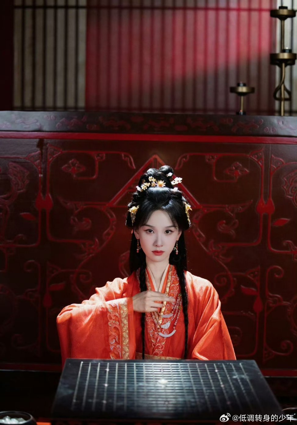 陈都灵《翘楚》取得发行许可证了，恭喜🎉🎉🎉期待早日上线