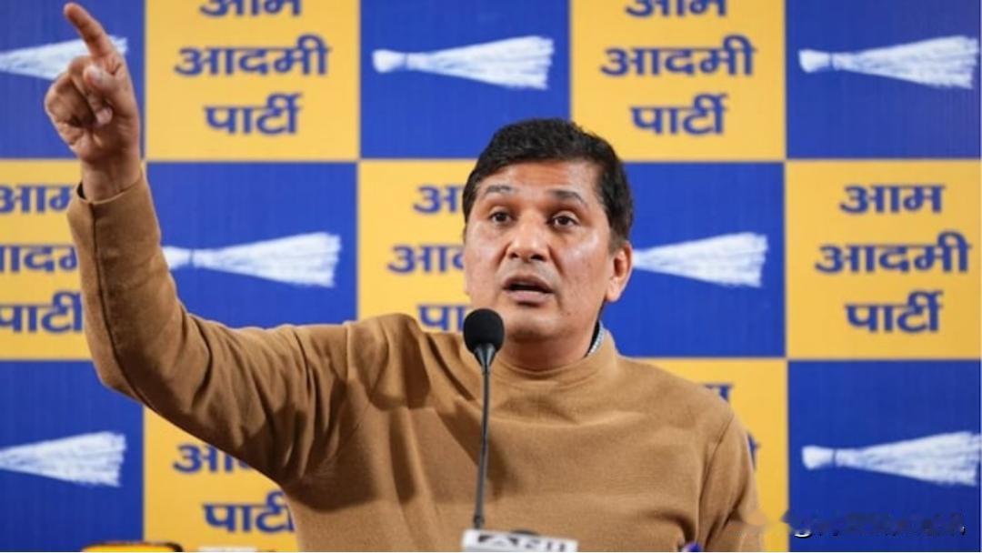 《今日印度》《印度教徒报》2月24日报道，印首都新德里（Delhi）近日发生一起