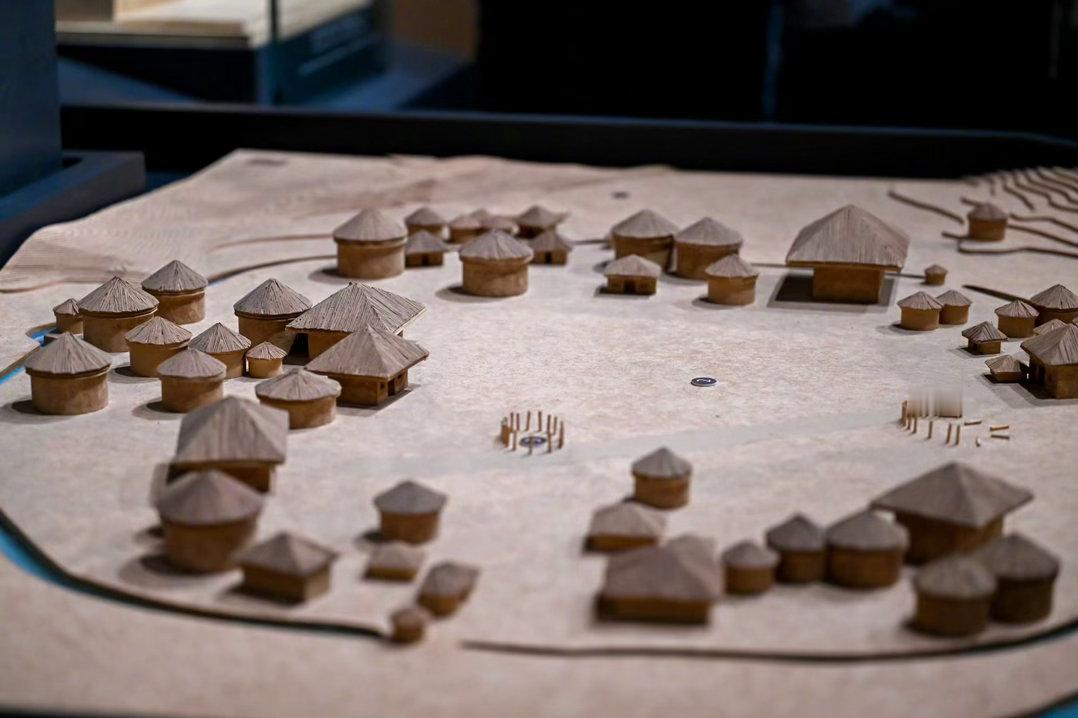 在大河村遗址博物馆对话五千年在博物馆转了一下午，一点也不觉得累。每个展区都有新发