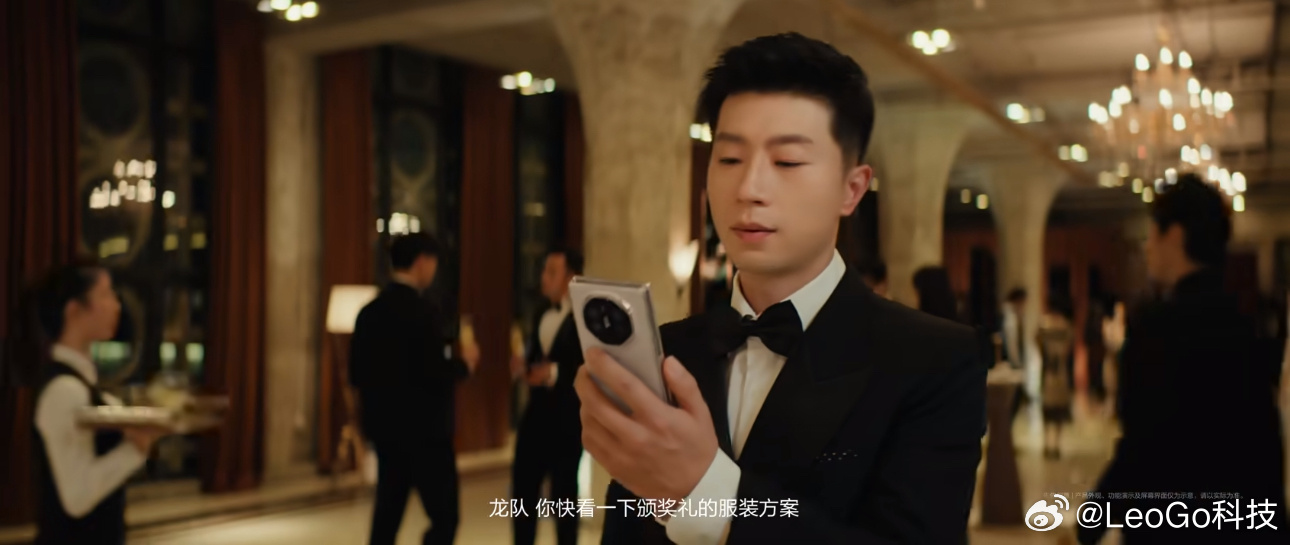 马龙黑西装帅我一脸龙队这么帅吗？果然龙队就是龙队哈，西装笔挺，人有气质，真帅哈！