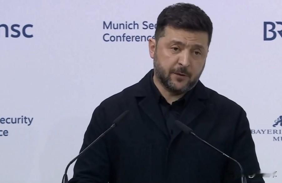 泽连斯基在不停抱怨！

以上是看完乌克兰总统泽连斯基在慕尼黑会议发言后，很主观的