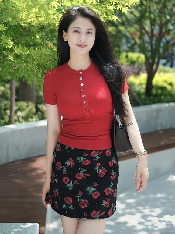 一个女人最好的状态，外表干净，家里整洁，内心善良，坦然接受生活所有的馈赠，过好每
