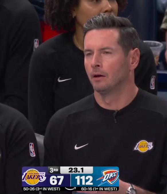 三节打完雷霆领先45分！西部第1和西部第3的差距这么大吗？毫无还手之力，全方位被