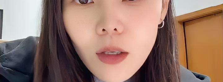 是非自有公论，口无遮拦终会翻车……

三石今日在别人直播间上麦，公开吐槽许敏，直