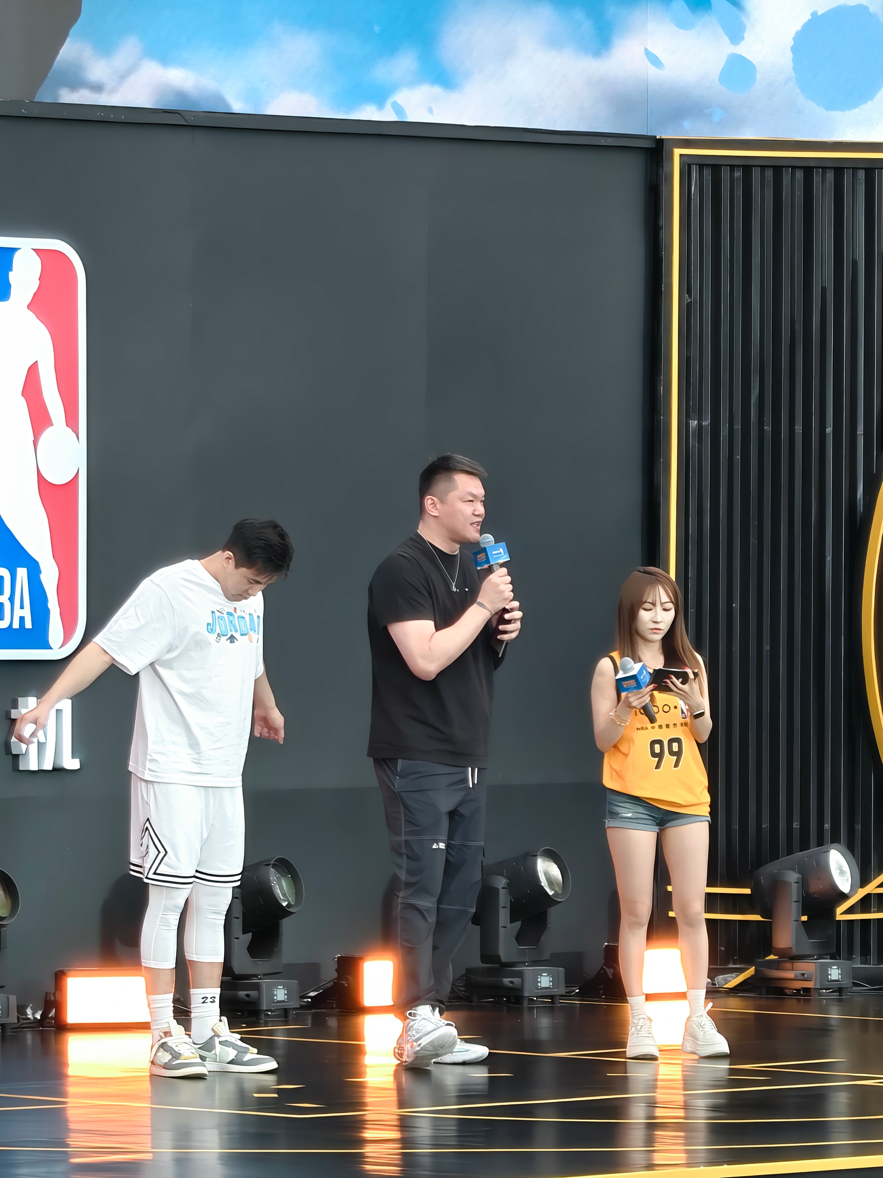 iqooiqooxnba高校篮球赛iqoo15tNBA🌟 麦迪、郭艾伦、朱芳雨