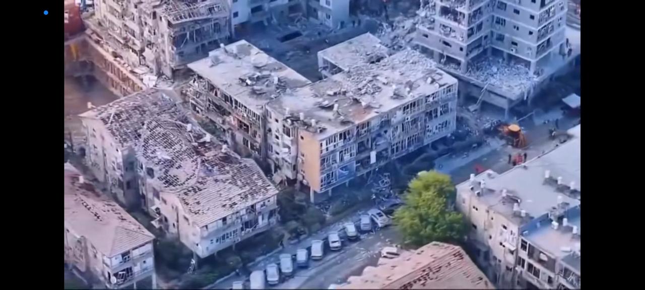 网友发的以色列被炸图片，损失也不小，打仗，那能百战百胜，自己一点损失也没有，[捂