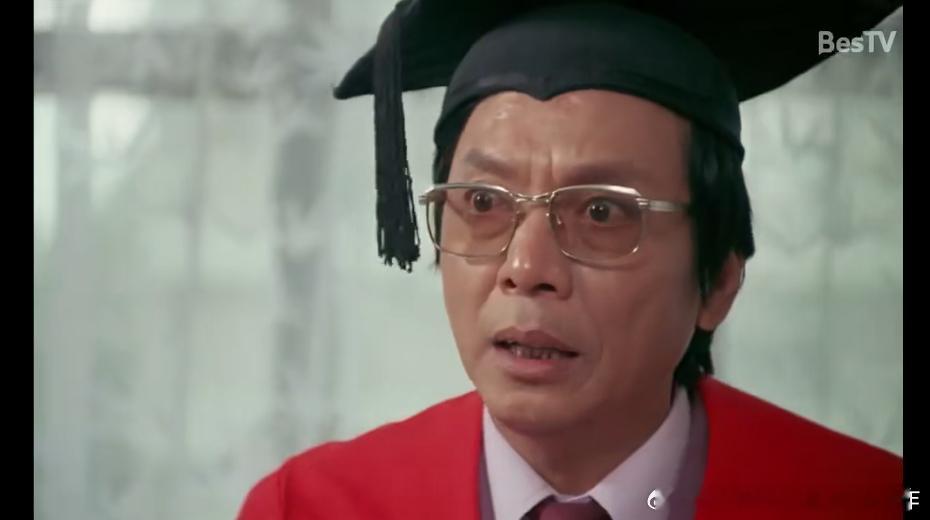 沈耀庭以执导惊险悬疑题材电影见长，但也有几部例外，比如《回来吧，微笑》就是沈耀庭