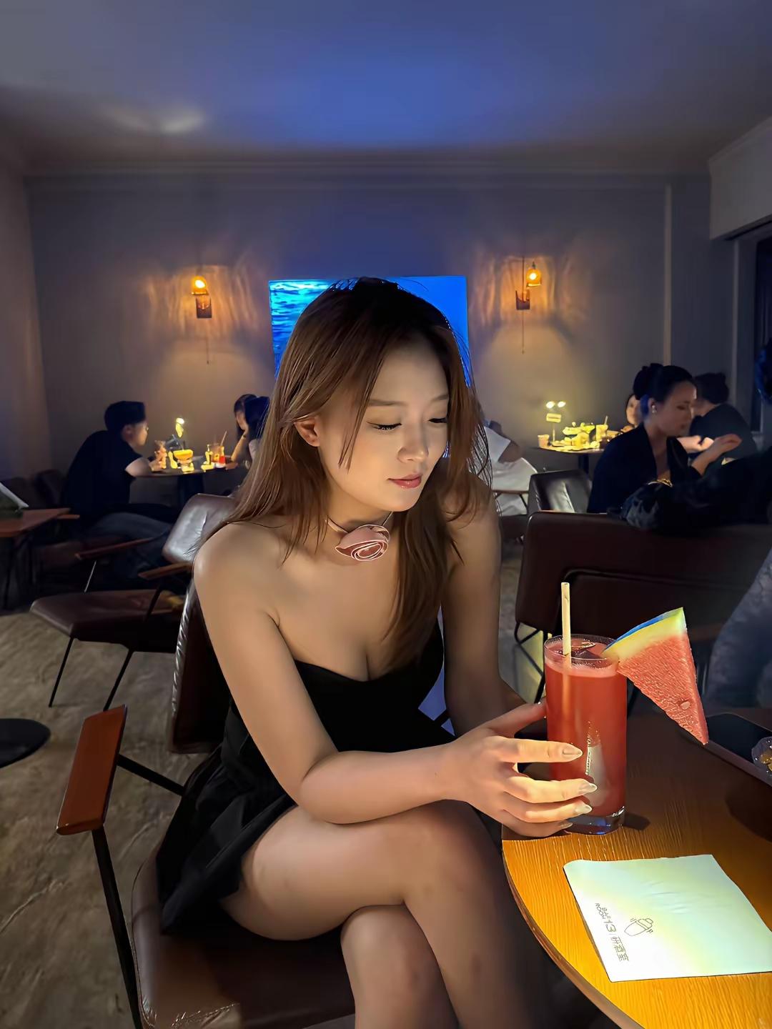 什么样的穿搭可以成为气质女神?大学生活