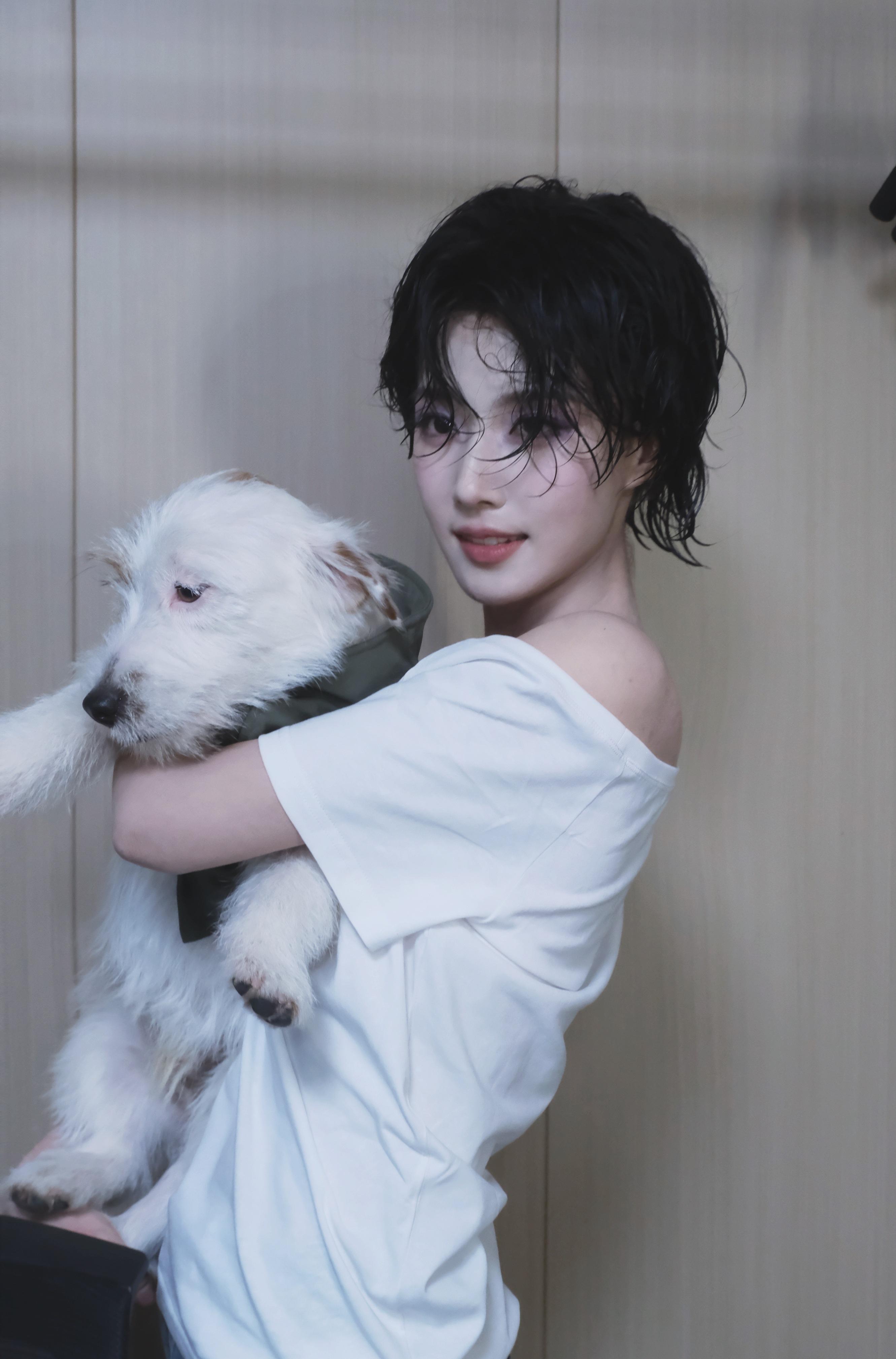 卢昱晓短发宝宝太漂亮啦