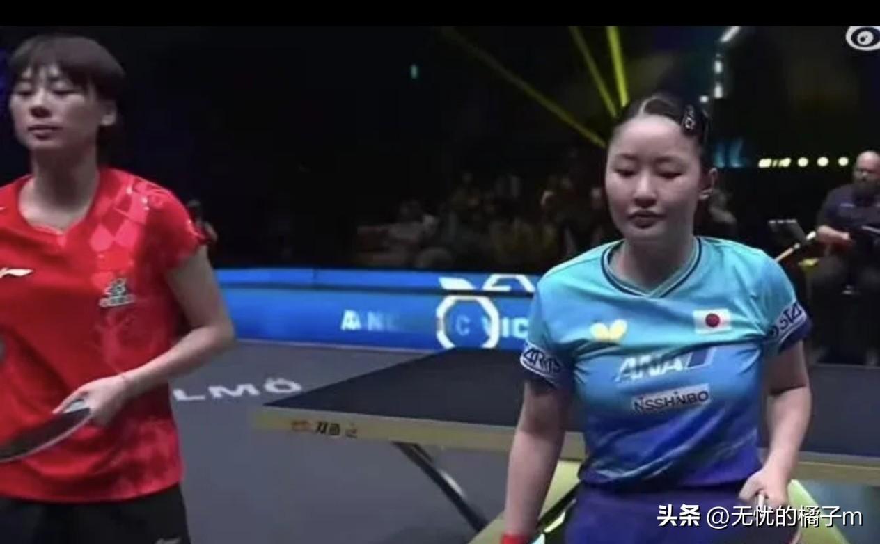 乒乓球女单，陈熠0:4不敌张本美和，陈熠本场比赛发球长球，发得不够突然

张本美