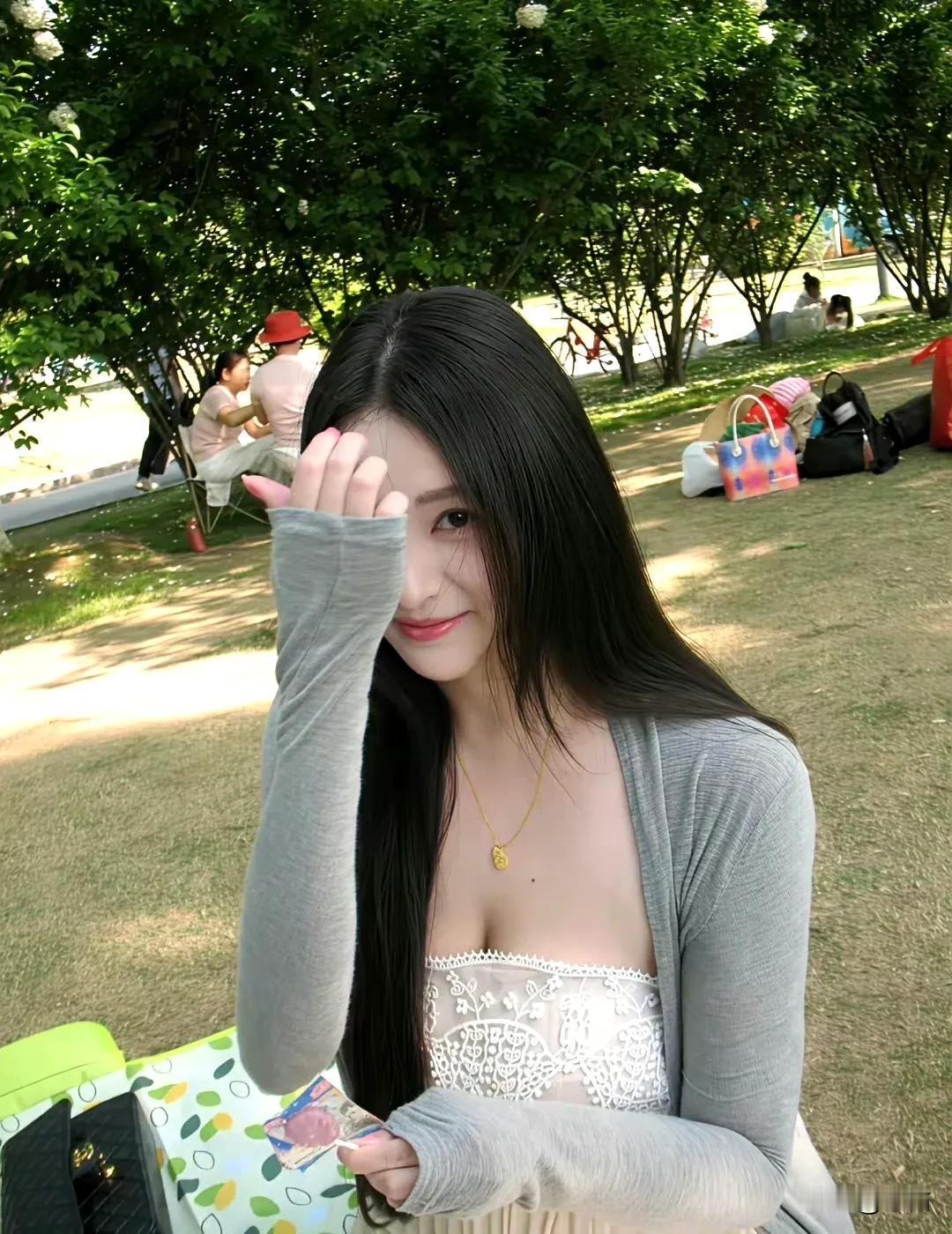 很多女生愿意给网上陌生人发自拍？看透这3种心理，很真实

经常有人疑惑一个问题：