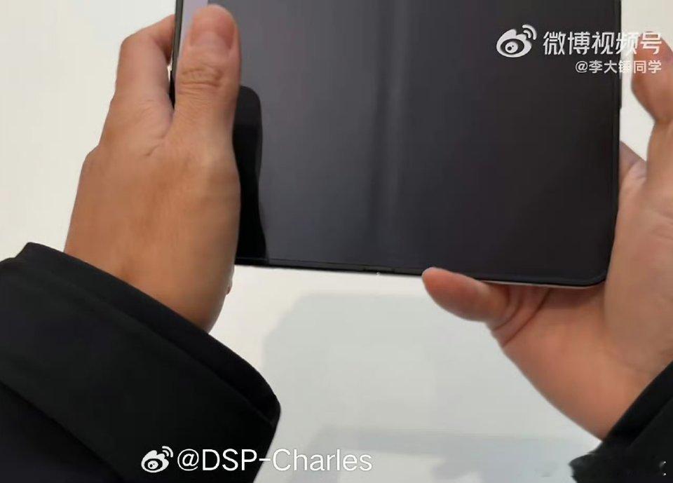 iPhoneDuo 屏下摄像头iPhone Duo是苹果有史以来最妥协的作品妥协