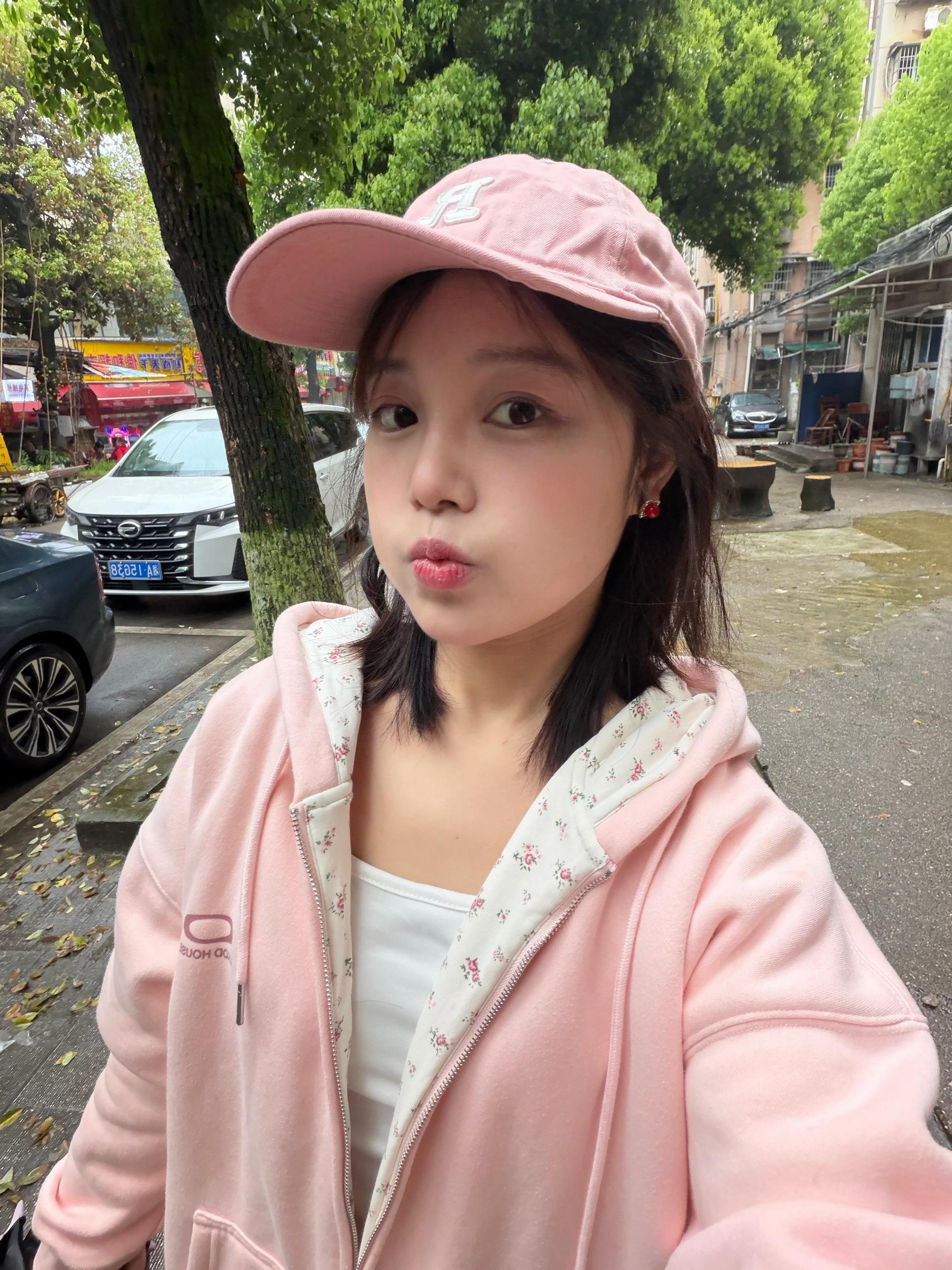 你的坏 你的可爱 我照单全收˶> ᎑ <