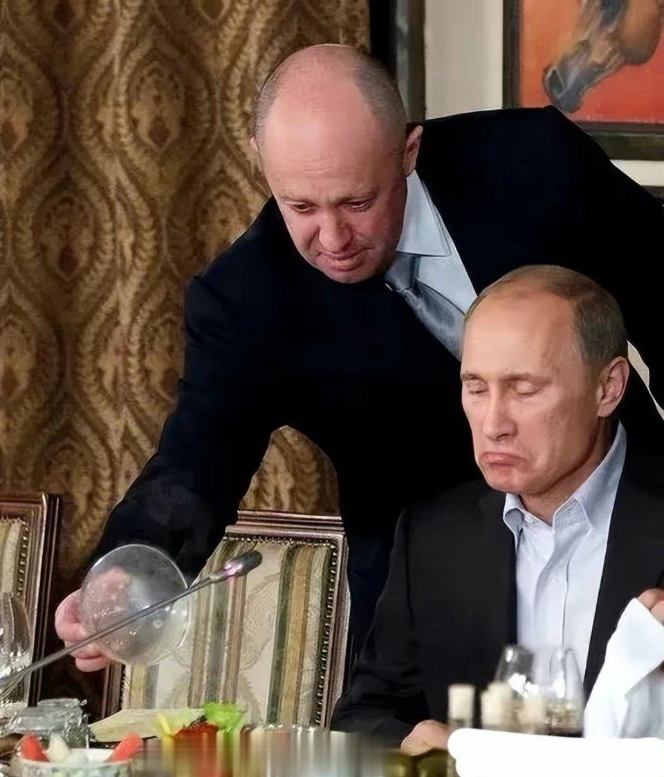 #普京指责瓦格纳负责人叛国#厨子普里戈任，戏子泽连斯基，痞子卡德罗夫，俄乌这一出